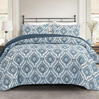Exclusivo Mezcla Reversible Boho Quilts Queen Size, Blue Bedspreads Lightweight Coverlet All Season Damask Quilt Bedding Set with Printed Floral Pattern (1 Quilt, 2 Pillow Shams)