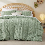 Bedsure Boho Duvet Cover King Size, Soft & Comfortable Elegant Design Boho Bedding for Decoration, Machine Washable Comforter Cover for All Seasons,Includes 1 Duvet Cover & 2 Pillow Shams,Light Green