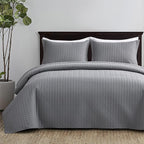 Maple&Stone Quilt Set Queen Size, Lightweight Grey Bedspread Ultrasonic Chevron Pattern Light Coverlet for All Season Comforter Bedding Decor - 3 Piece Full Bed Cover Sets