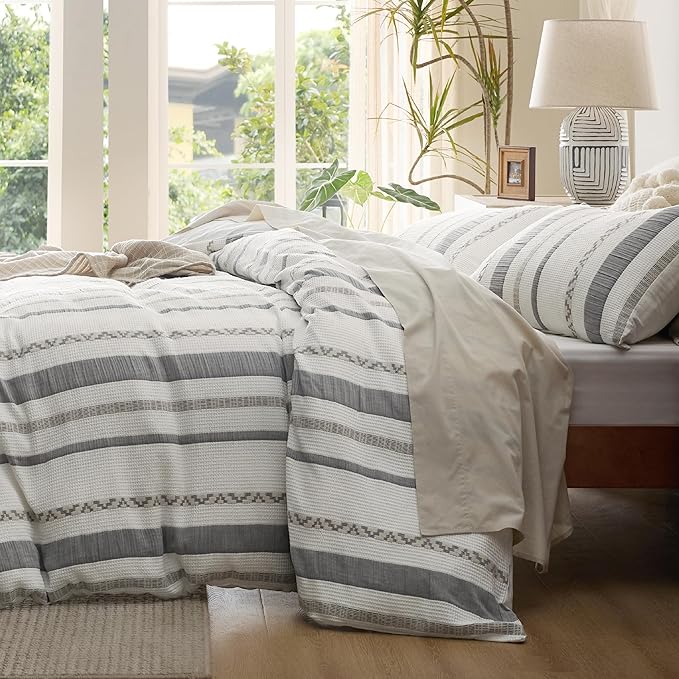 Bedsure Waffle Weave Duvet Cover Queen - 100% Cotton Boho Duvet Cover Set with 2 Pillowcases - Extra Soft Cream White Textured Comforter Cover with Zipper Closure (Queen, 90"x90")