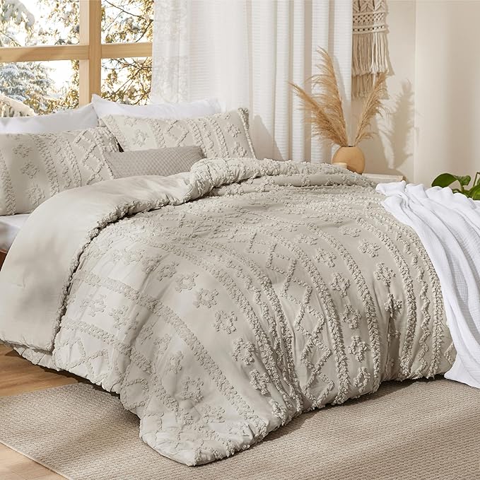 Bedsure Tufted Boho Comforter Set King Size - Linen Boho Bed Set, GentleSoft™ 3 Pieces Farmhouse Shabby Chic Embroidery Bedding, Gifts for Woman, Soft Jacquard King Comforter for All Seasons