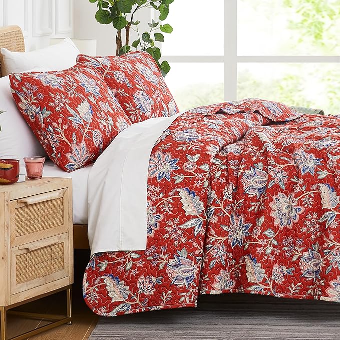 Southshore Fine Living, Inc. Oversized Full/Queen Quilt Bedding Set, Jacobean Willow Floral Quilt Set Queen or Full Size with 2 Matching Pillow Shams, Lightweight Bedspread, Soft and Cozy, Red