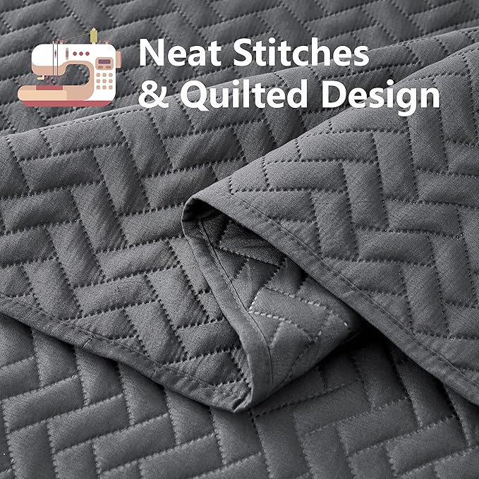 Maple&Stone Quilt Set Twin/Twin XL, Lightweight Charcoal Grey Bedspread Ultrasonic Chevron Pattern Light Coverlet for All Season Comforter Bedding Decor - 2 Piece Twin Extra Long Bed Cover Sets
