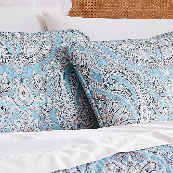 Southshore Fine Living, Inc. Oversized Quilt, King Size Bedding Set, Paisley Lightweight Bedspread Cal/King Quilt Coverlet & 2 Matching Quilted Pillow Shams, Pure Melody Aqua